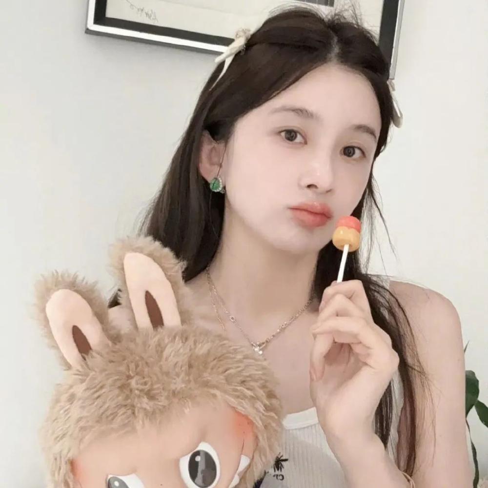 从'汉族打伞论'到综艺皇族：哈尼克孜的资本博弈之路  第7张